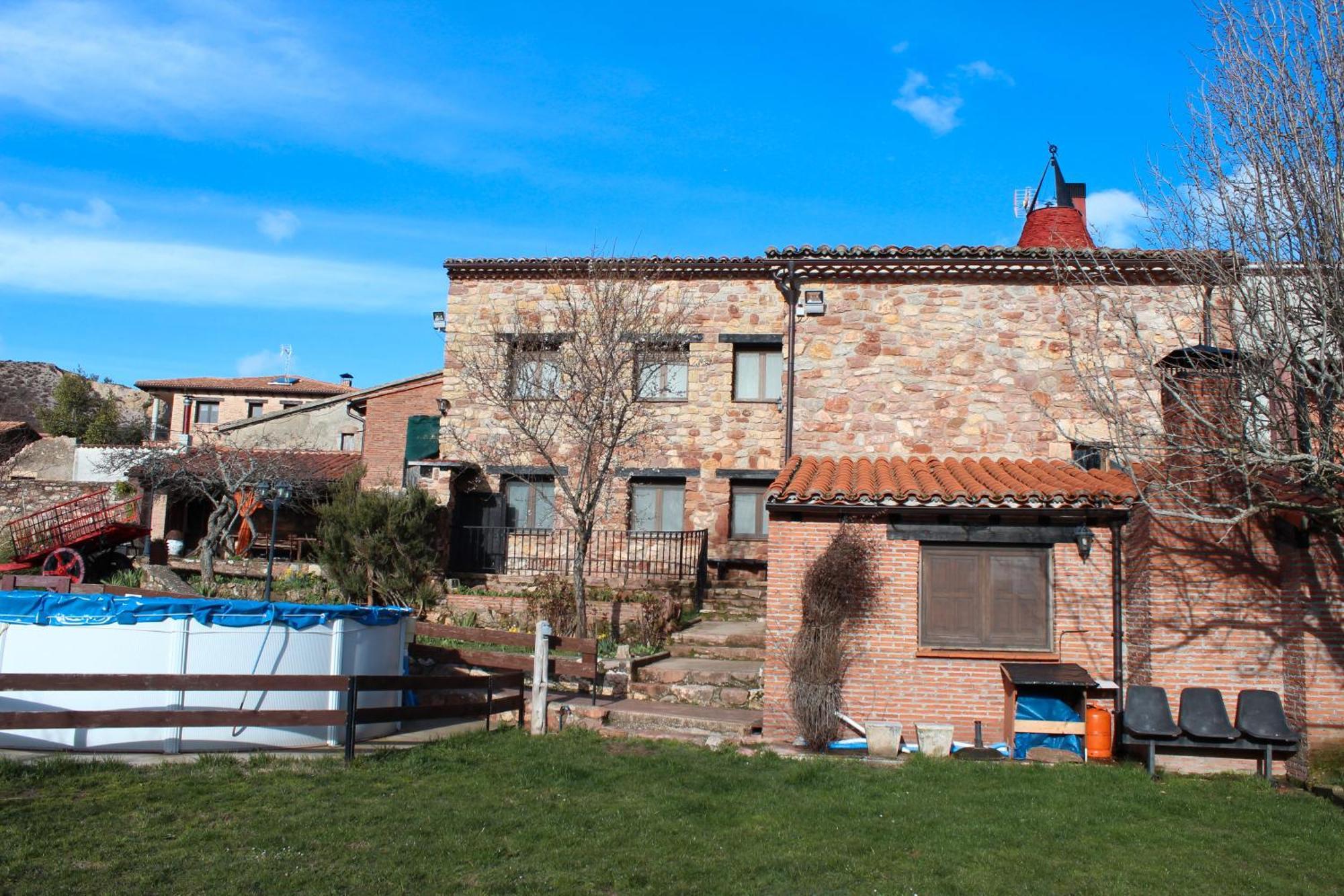 Affittacamere La Chimenea De Soria I Y I I Espeja de San Marcelino Esterno foto
