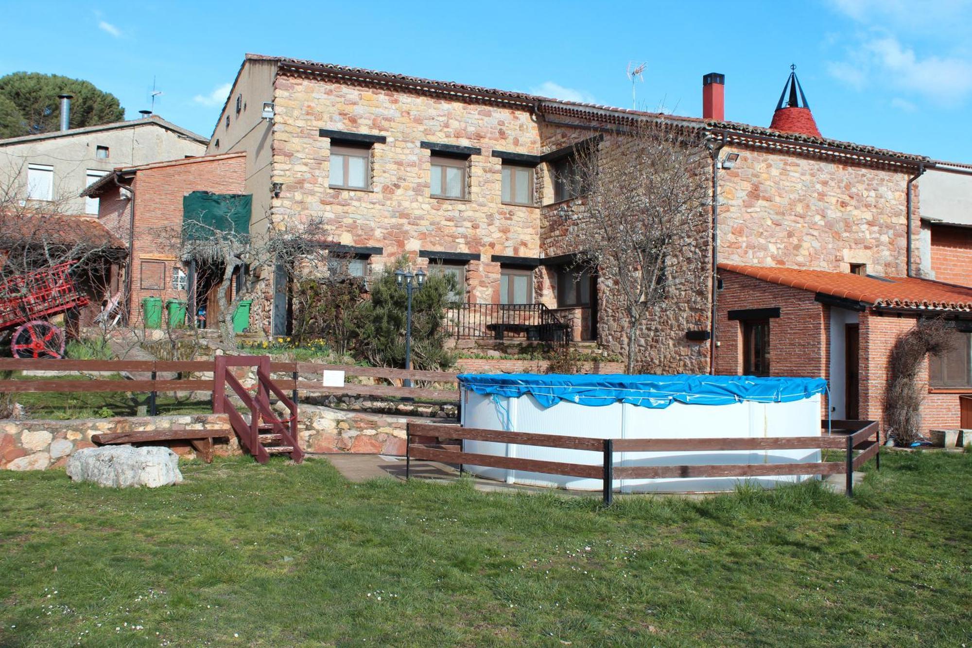 Affittacamere La Chimenea De Soria I Y I I Espeja de San Marcelino Esterno foto
